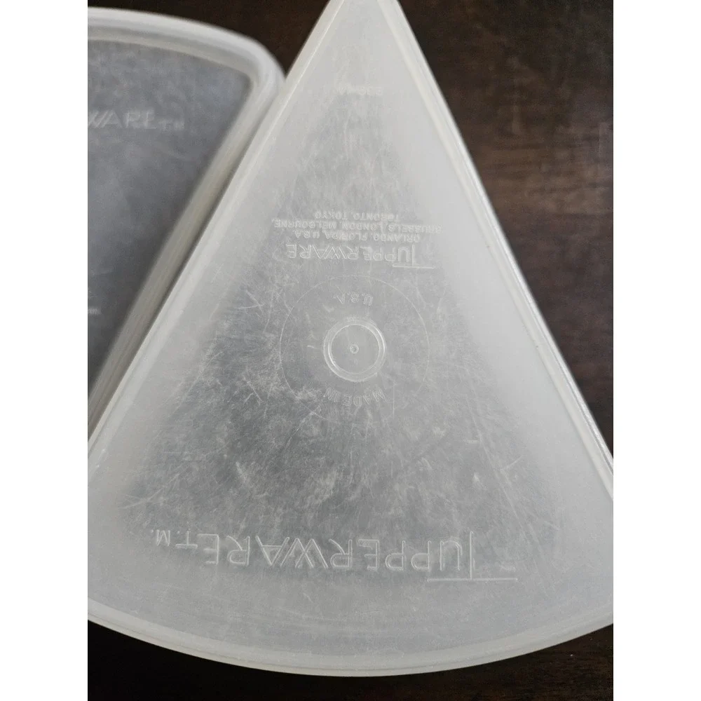 TUPPERWARE Vintage PIE SLICE WEDGE KEEPER # 269 Millionaire‎ Line Tupper